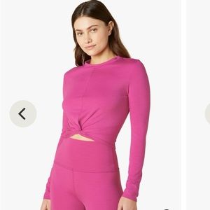 Beyond Yoga groove top. Brand new with tags. Size Large